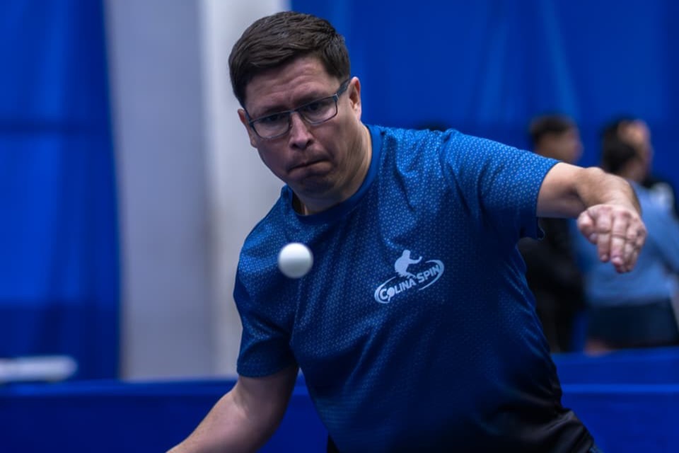 Paramédico de Achs Servicios se coronó como campeón nacional de tenis paralímpico